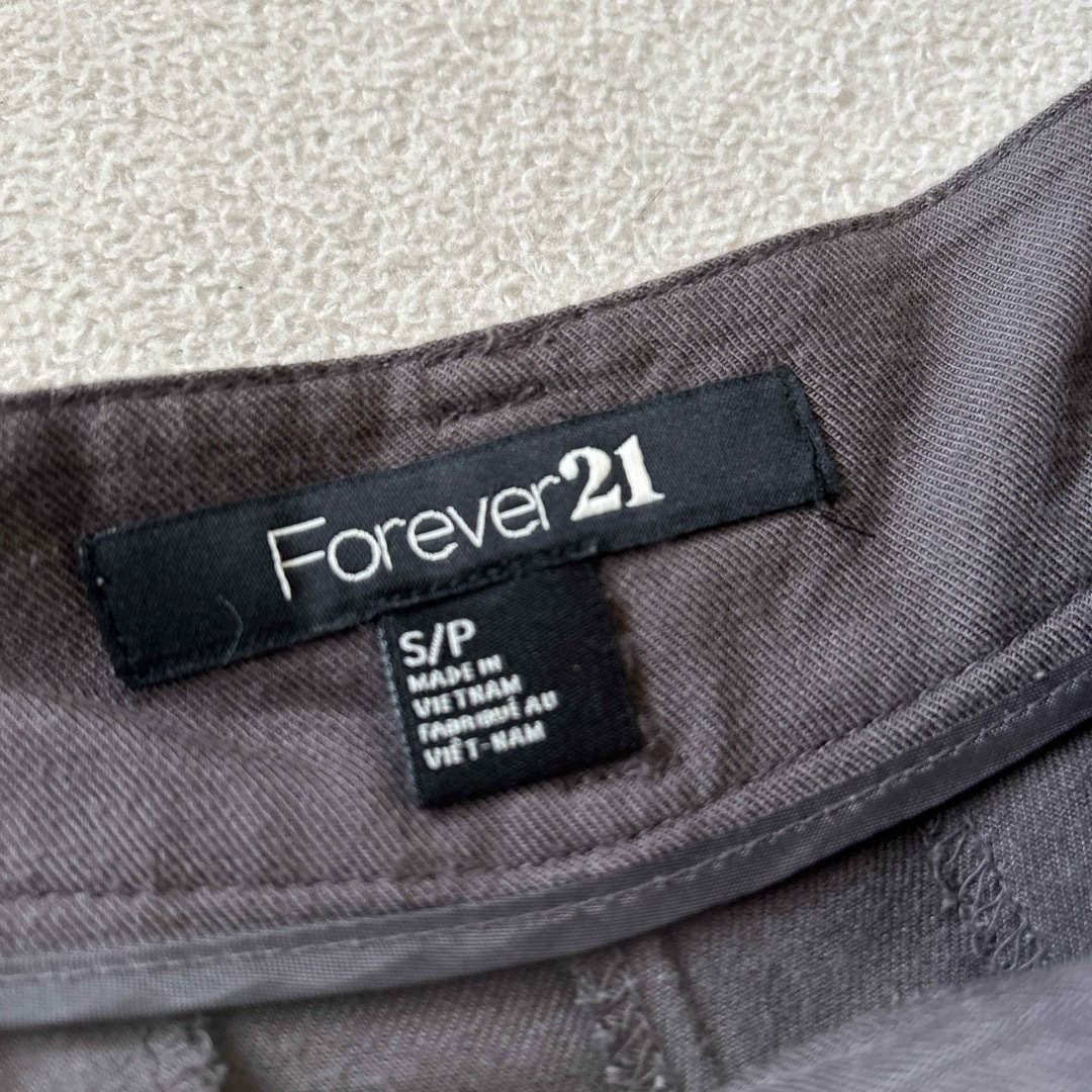 FOREVER 21(フォーエバートゥエンティーワン)のForever21 ショートパンツ レディースのパンツ(ショートパンツ)の商品写真