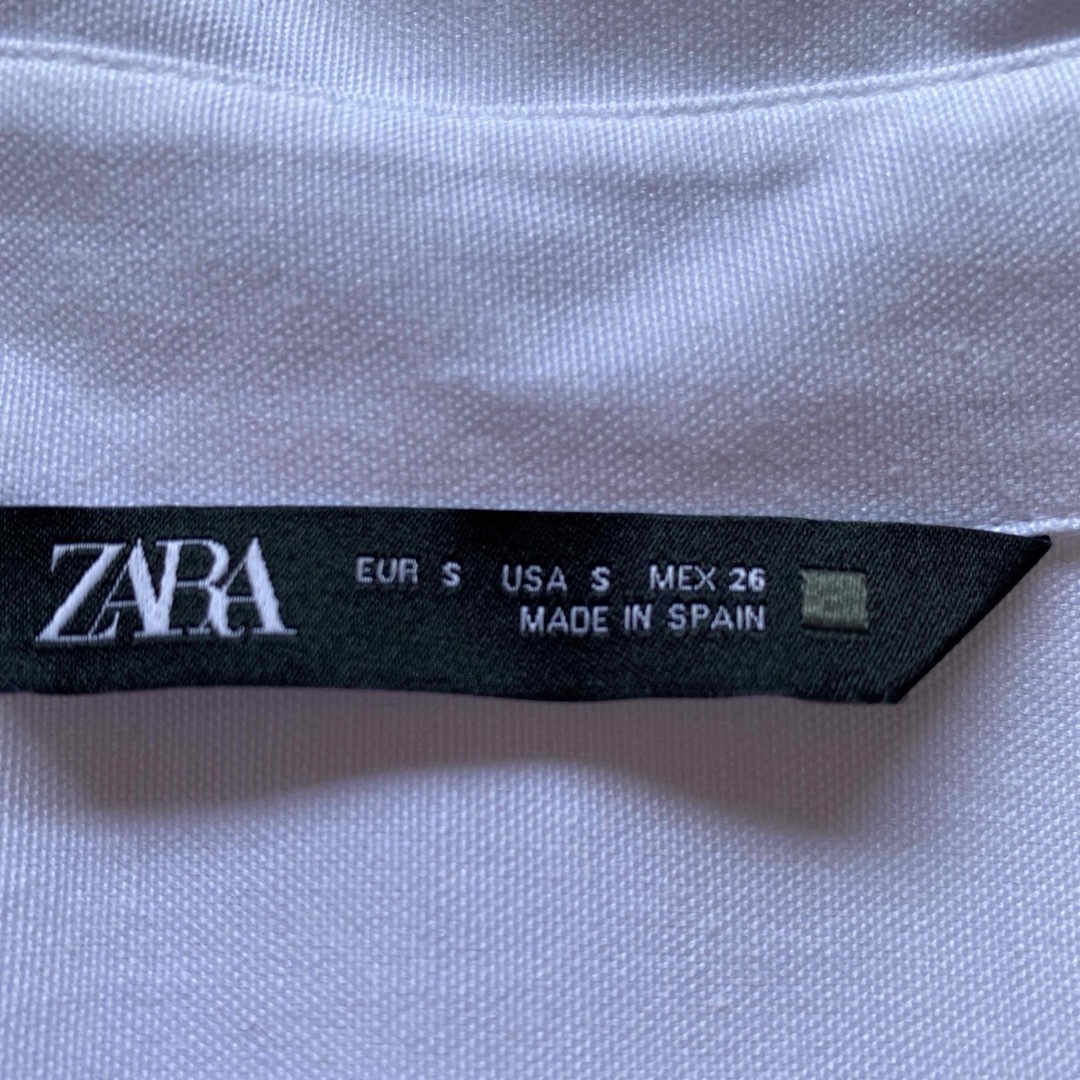 ZARA(ザラ)のZARA（ザラ）　ブラウス　白　七分袖  レディースのトップス(シャツ/ブラウス(長袖/七分))の商品写真