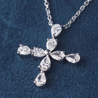 ハリーウィンストン(HARRY WINSTON)のハリーウィンストン HARRY WINSTON ペアシェイプ　ミニクロス　ペンダント シンボルズ　コレクション シンボルズ　コレクション ネックレス ペンダント チョーカー ダイヤモンド　ペアシェイプ　ペンダント(ネックレス)