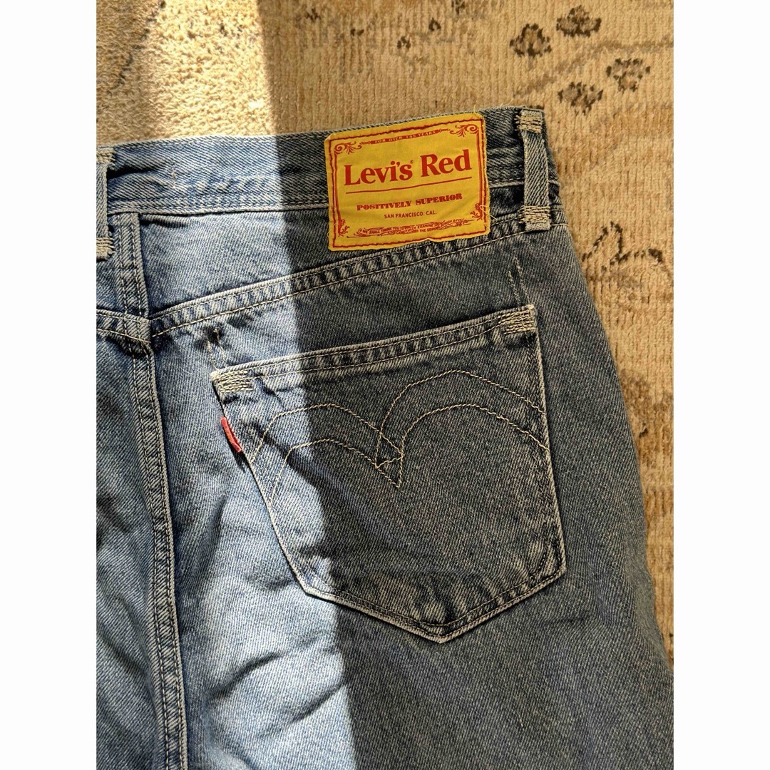 Levi's(リーバイス)のLEVI'S RED リーバイス レッド　デニム レディースのパンツ(デニム/ジーンズ)の商品写真