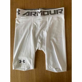 アンダーアーマー(UNDER ARMOUR)のアンダーアーマー  スパッツ　白(レギンス/スパッツ)