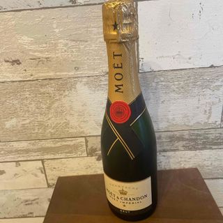 モエエシャンドン(MOËT & CHANDON)のモエ　アンペリアル　375ml(ワイン)