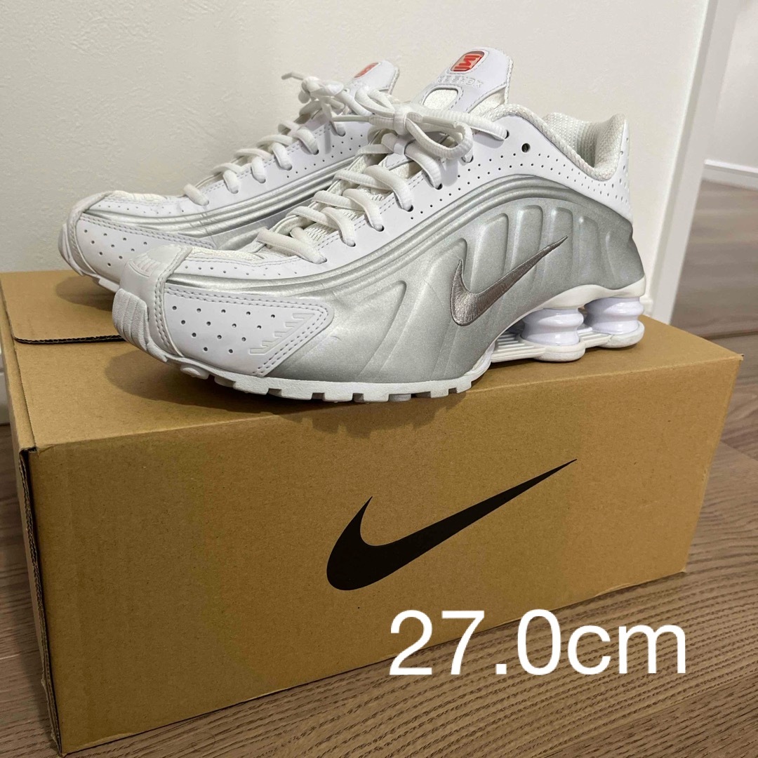 NIKE(ナイキ)のNike Shox 27.0cm メンズの靴/シューズ(スニーカー)の商品写真