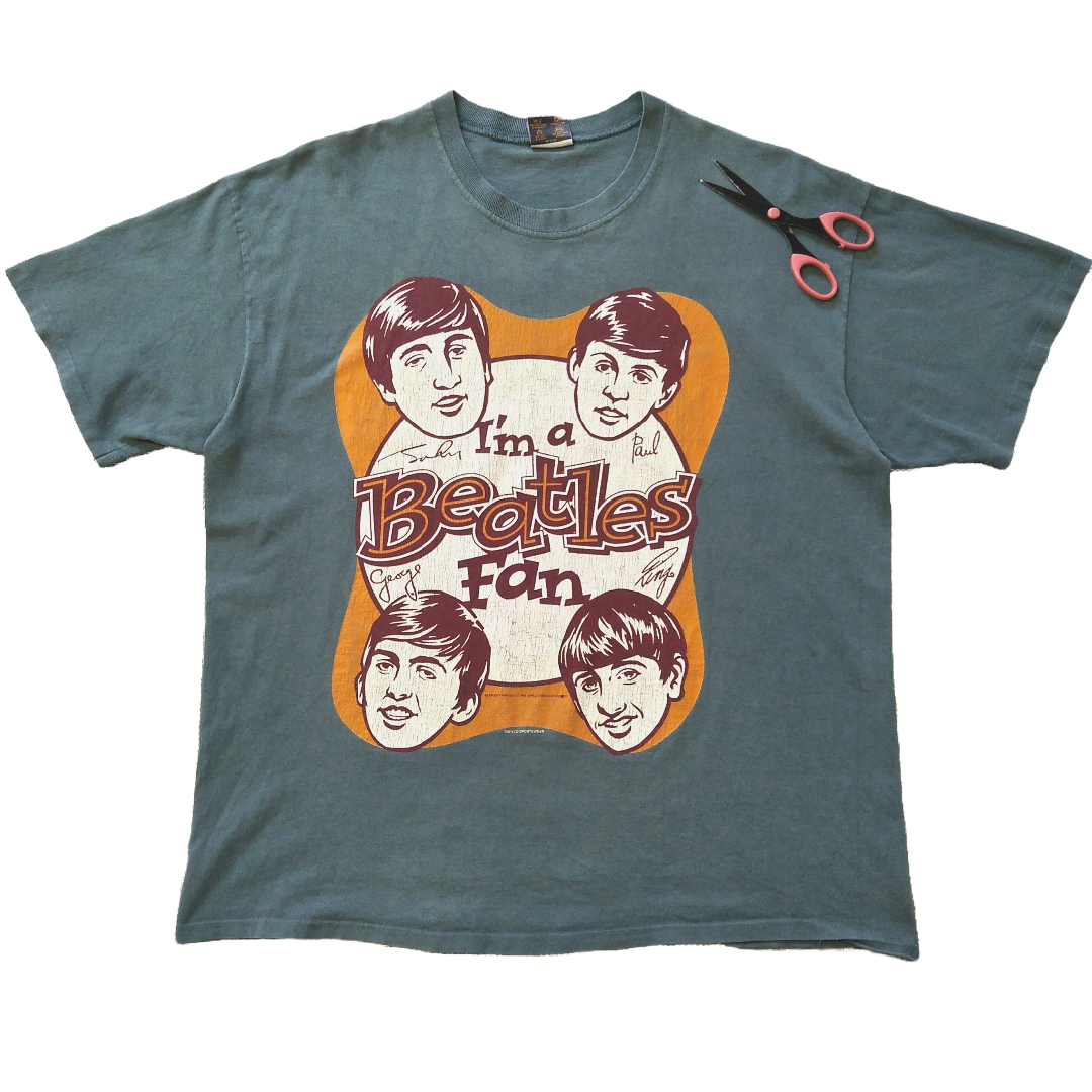 THE BEATLES(ビートルズ)の古着　90s　ビートルズ　Tシャツ　XLサイズ　わさび色　バンドT　ロックT * メンズのトップス(Tシャツ/カットソー(半袖/袖なし))の商品写真