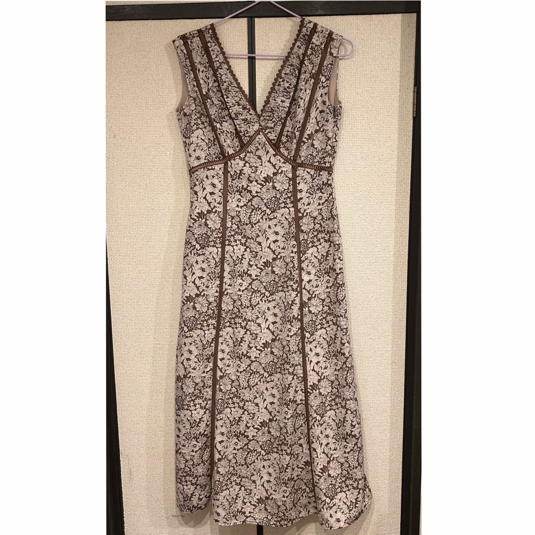 Her lip to(ハーリップトゥ)のherlipto Lace Trimmed Floral Dress レディースのワンピース(ロングワンピース/マキシワンピース)の商品写真