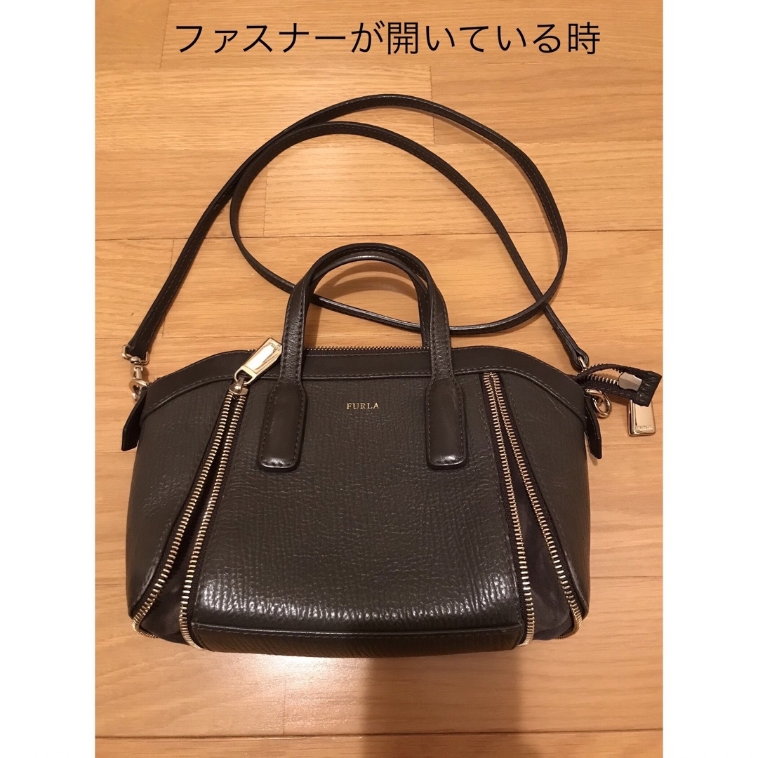 Furla(フルラ)のFURLA ショルダーバッグ ブラウン 茶色 レディースのバッグ(ショルダーバッグ)の商品写真