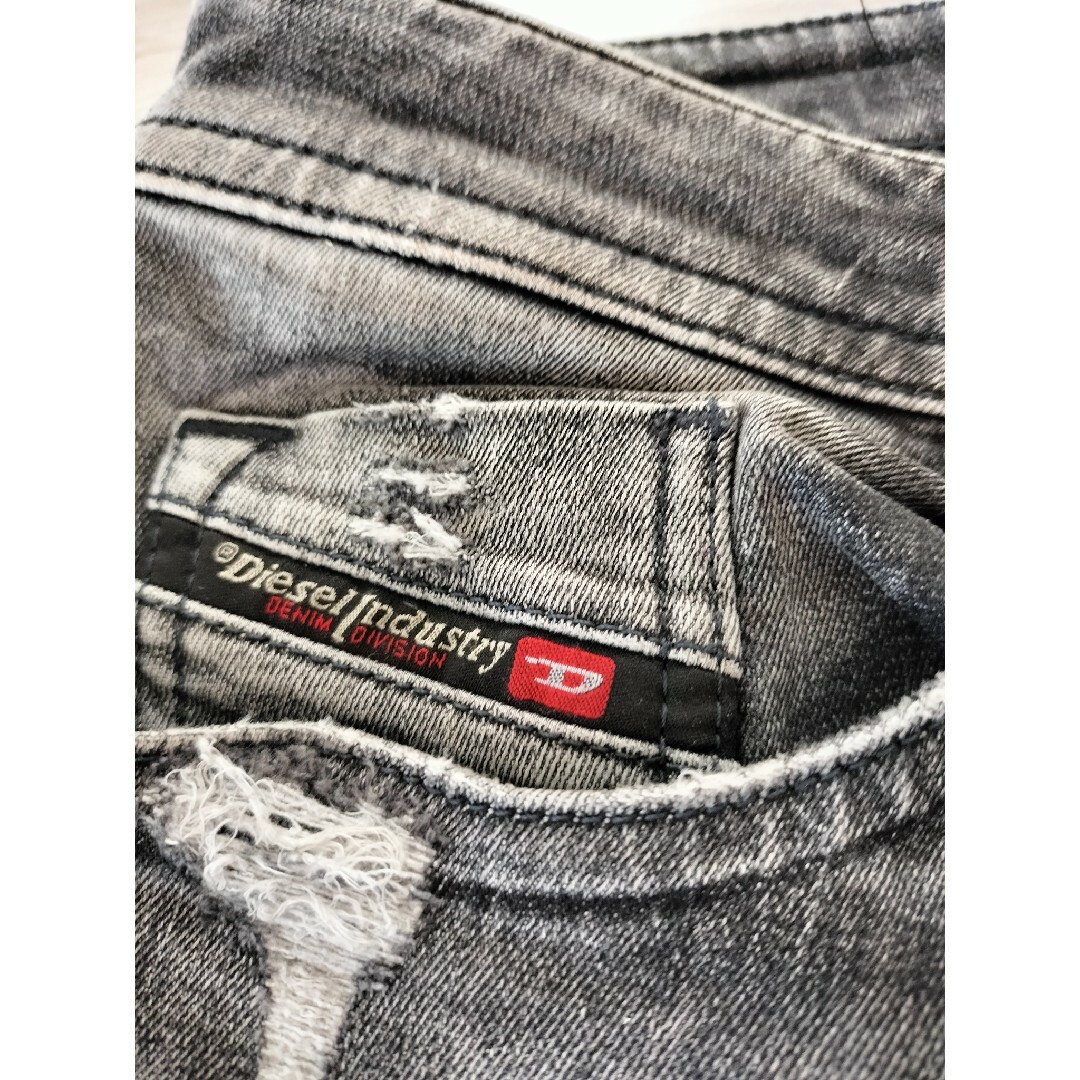 DIESEL(ディーゼル)の【極美品】DIESEL デニムパンツジョグジーンズ スリム メンズのパンツ(デニム/ジーンズ)の商品写真