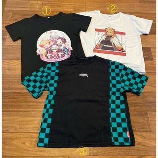 キメツノヤイバ(鬼滅の刃)の鬼滅の刃　Tシャツ　130センチ　3枚(Tシャツ/カットソー)