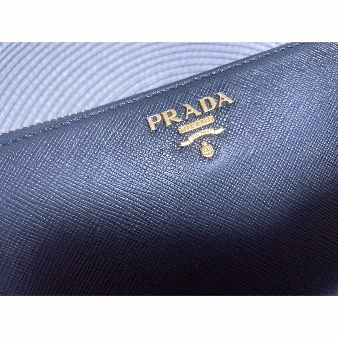 PRADA(プラダ)のすずらん様　専用 レディースのファッション小物(財布)の商品写真