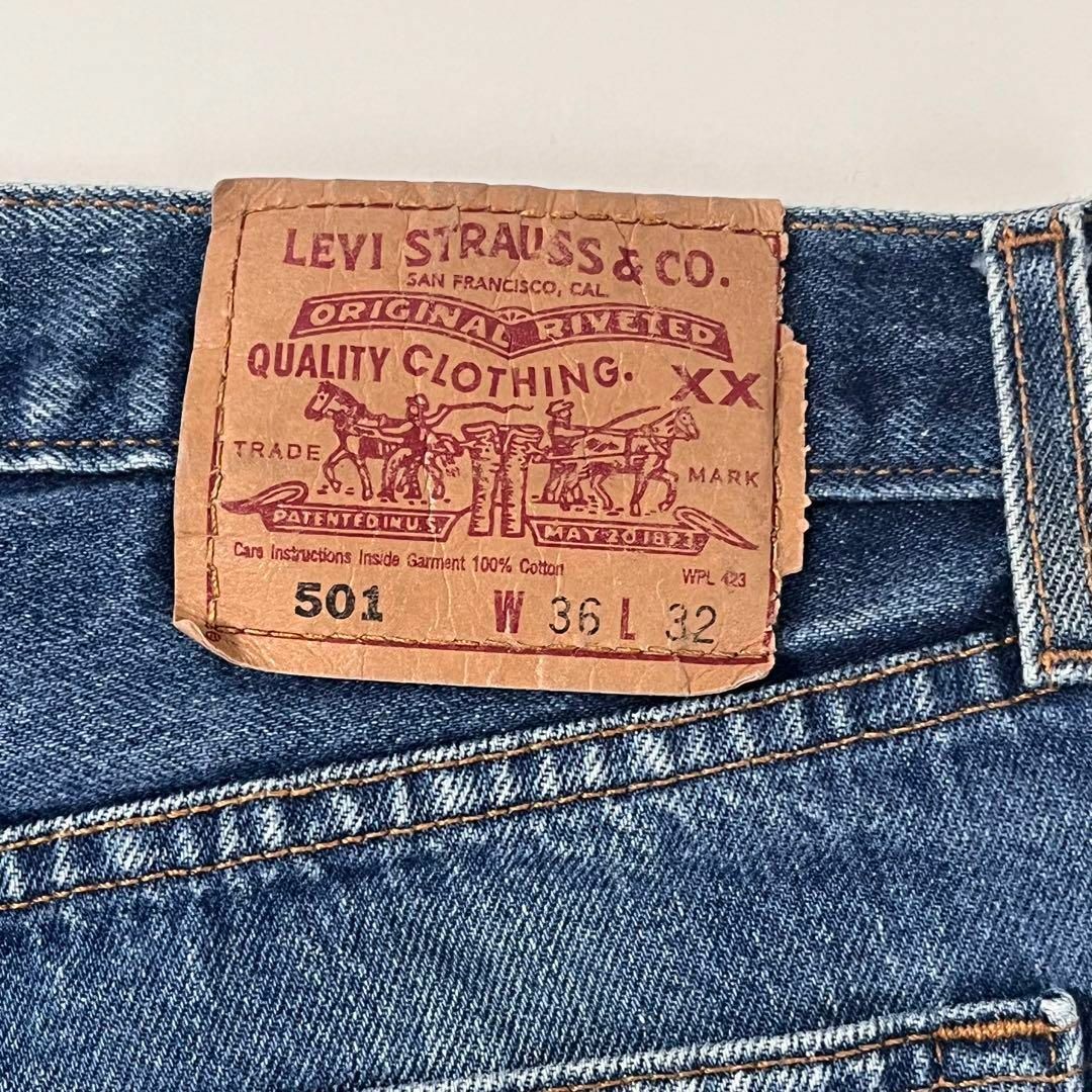 Levi's(リーバイス)のリーバイス 501 古着 00s デニム w36 L32 色落ち グランジ メンズのパンツ(デニム/ジーンズ)の商品写真