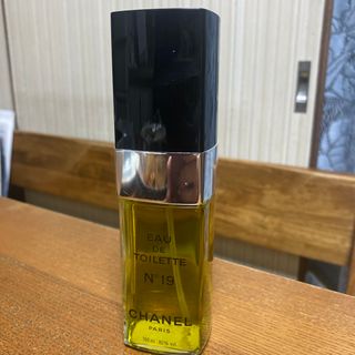 シャネル(CHANEL)のCHANEL シャネル　N°19 オーデトワレ　100ml(ユニセックス)