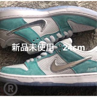 ナイキ(NIKE)のAPRIL SKATEBOARDS × NikeSBDunkLow Pro QS(スニーカー)