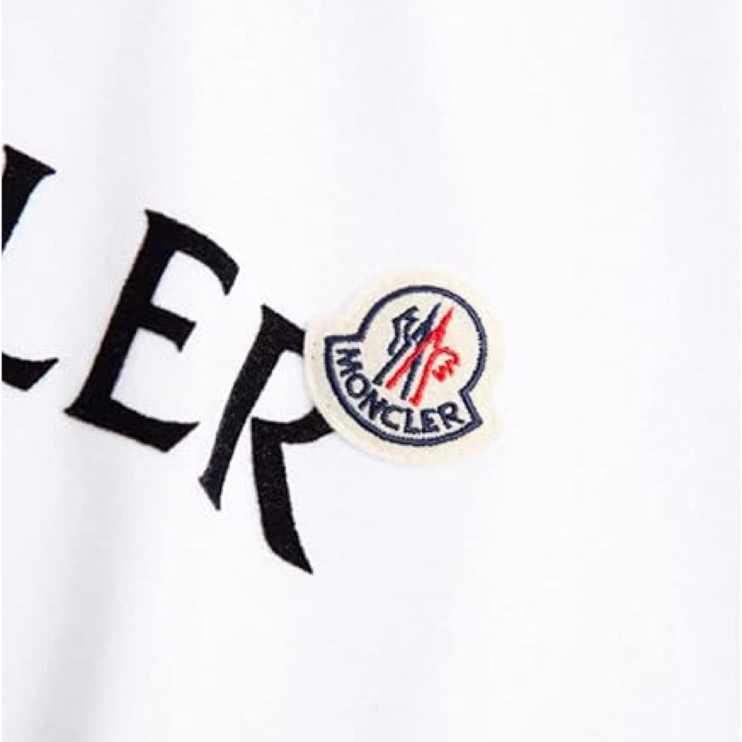 MONCLER(モンクレール)の★定価53,900円★ MONCLER Tシャツ Ｍ　モンクレール 国内正規品 メンズのトップス(Tシャツ/カットソー(半袖/袖なし))の商品写真