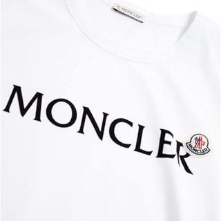 モンクレール(MONCLER)の★定価53,900円★ MONCLER Tシャツ Ｍ　モンクレール 国内正規品(Tシャツ/カットソー(半袖/袖なし))