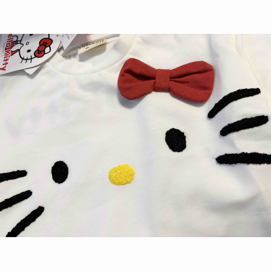 サンリオ(サンリオ)の【新品】キティちゃん　サガラ半袖Tシャツ　2枚セット キッズ/ベビー/マタニティのキッズ服女の子用(90cm~)(Tシャツ/カットソー)の商品写真