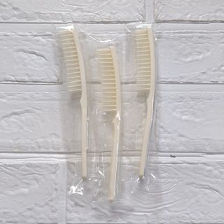 [新品未使用] ホテルアメニティ ヘアブラシ 3個セット(ヘアブラシ/クシ)