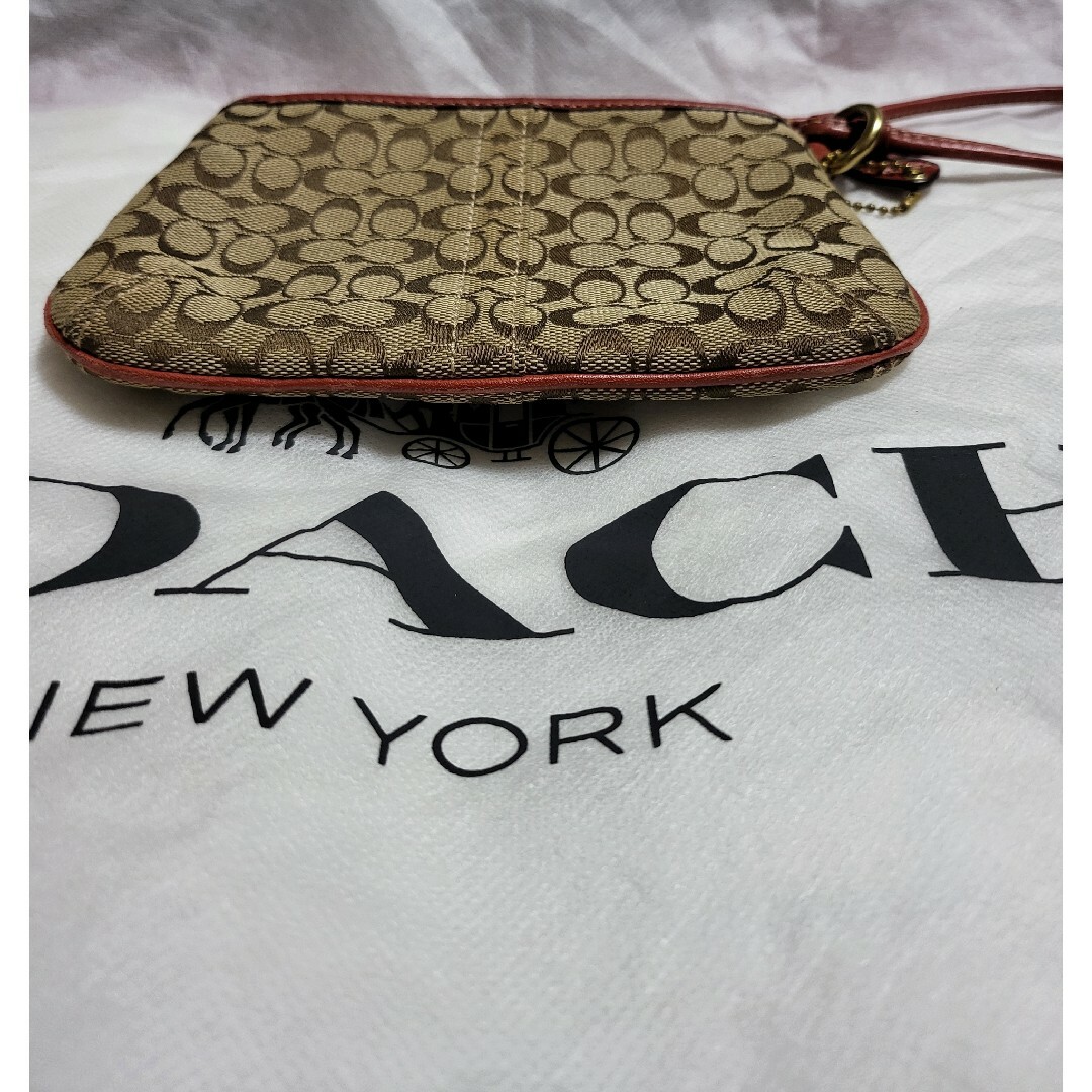 COACH(コーチ)の◆COACH コーチ◆シグネチャー柄 ポーチ 小物入れ レディースのファッション小物(ポーチ)の商品写真