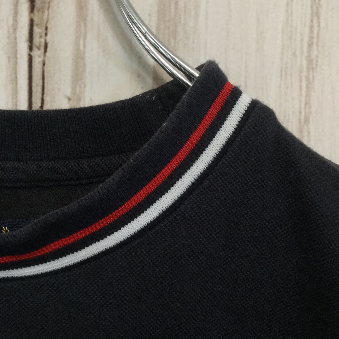 FRED PERRY(フレッドペリー)の【フレッドペリー ロゴ刺繍半袖Tシャツ】襟ライン 鹿の子 M 黒 古着 メンズのトップス(Tシャツ/カットソー(半袖/袖なし))の商品写真