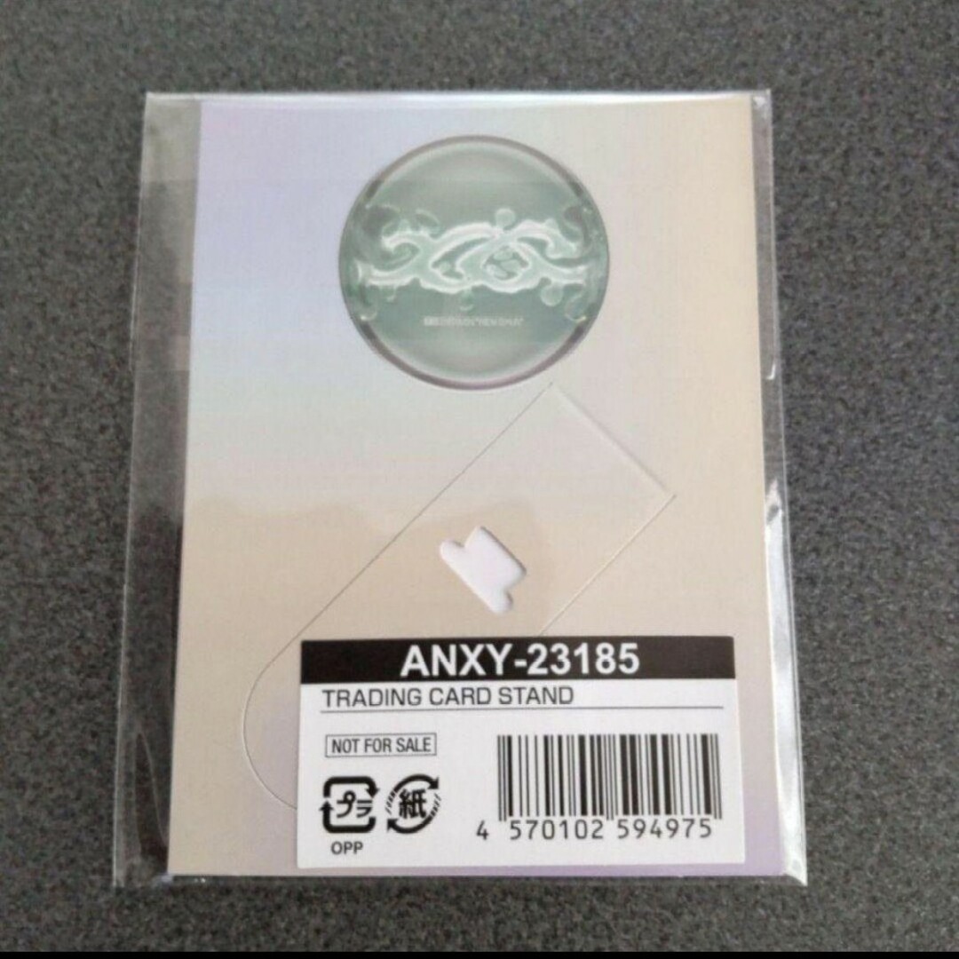xg(エックスジー)のXG CD NEW DNA G盤 新品 未開封 初回生産限定盤 エンタメ/ホビーのCD(K-POP/アジア)の商品写真