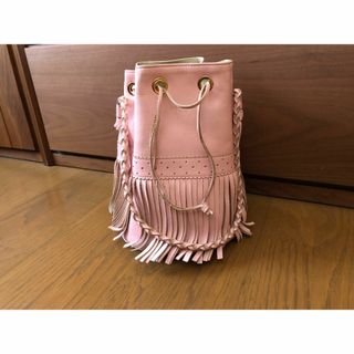J&M DAVIDSON(ショルダーバッグ ・ ピンク/桃色系)のフリマ J&M DAVIDSON(ショルダーバッグ ・ ピンク/桃色系)のフリマ