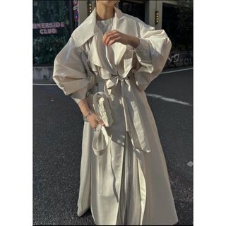 トゥデイフル(TODAYFUL)の新品【willfully】big silhouette trench coat(トレンチコート)