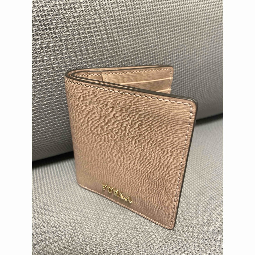Furla(フルラ)のフルラ　二つ折り財布　ピンクベージュ レディースのファッション小物(財布)の商品写真