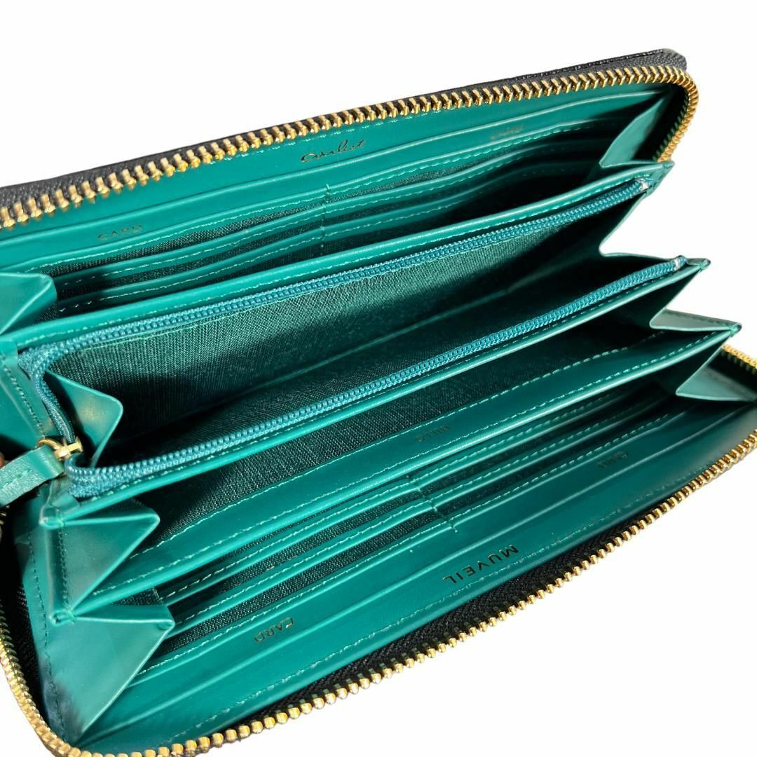 MUVEIL(ミュベール)のMUVEILミュベール ラウンド長財布 パール クロコ型押し黒ブラック緑グリーン レディースのファッション小物(財布)の商品写真