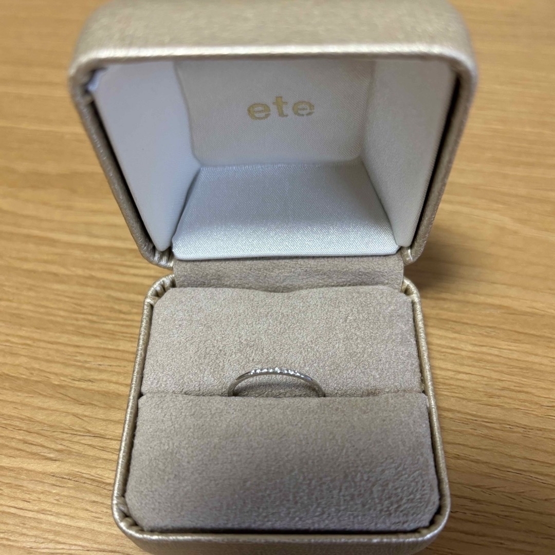 ete(エテ)のete bijoux  PT900 スキニー ダイヤモンド リング レディースのアクセサリー(リング(指輪))の商品写真