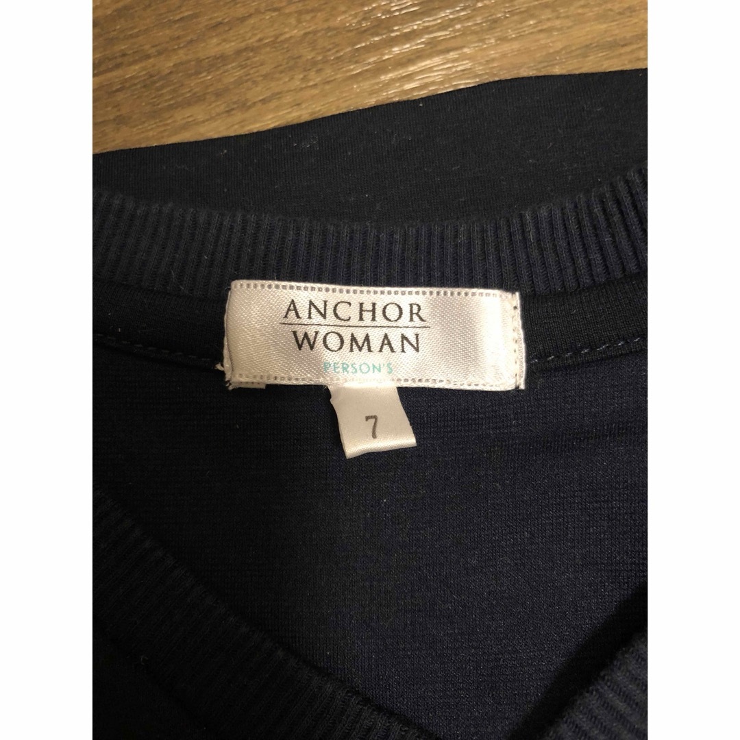 NATURAL BEAUTY BASIC(ナチュラルビューティーベーシック)のANCHOR WOMAN PERSON'S ブラック×半袖リブカットソー レディースのトップス(カットソー(半袖/袖なし))の商品写真