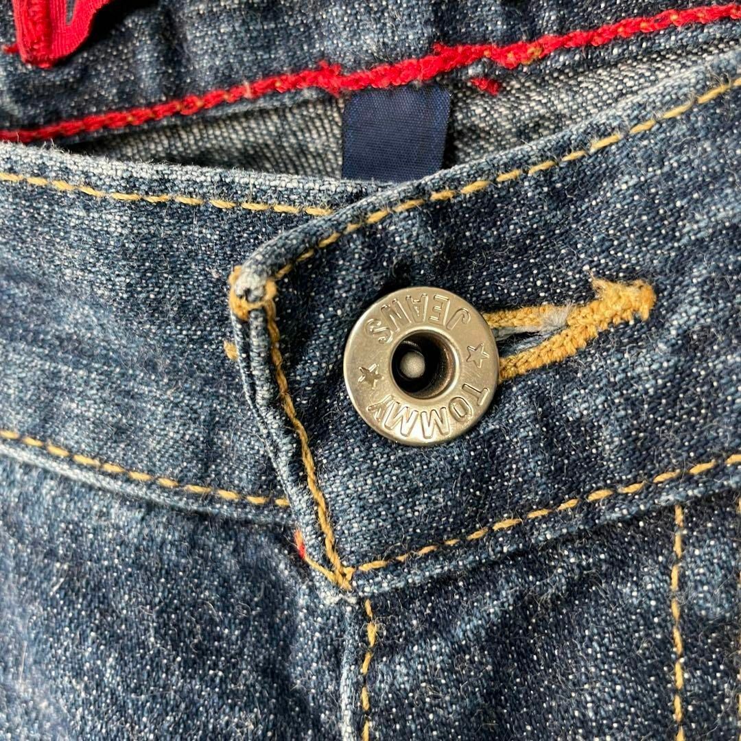 TOMMY JEANS(トミージーンズ)のTOMMY デニム パンツ Gパン ストレート 刺繍 ワンポイント ロゴ メンズ メンズのパンツ(デニム/ジーンズ)の商品写真