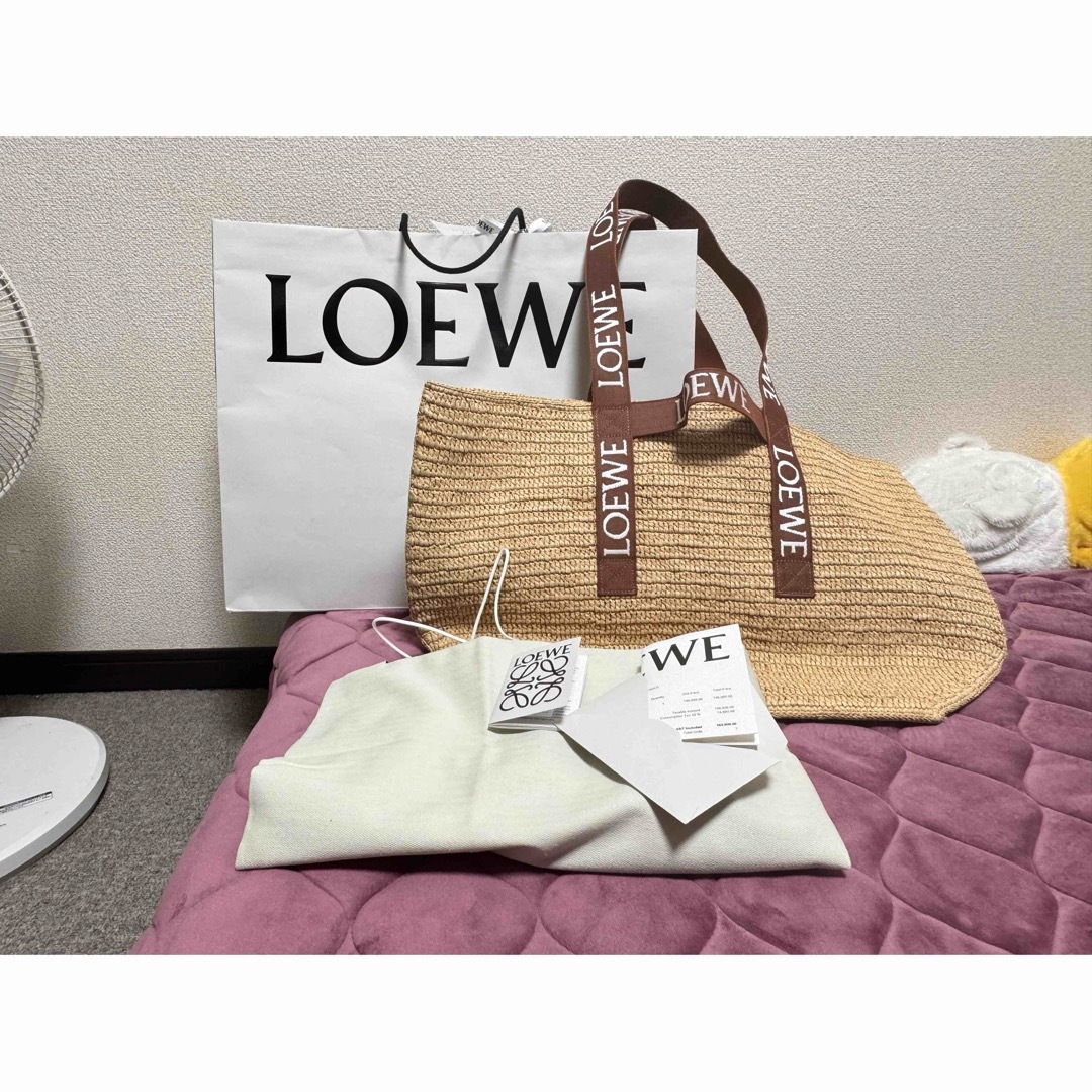 LOEWE(ロエベ)のLoewe  ロエベ　フォールドショッパー（ラ フィア） メンズのバッグ(トートバッグ)の商品写真
