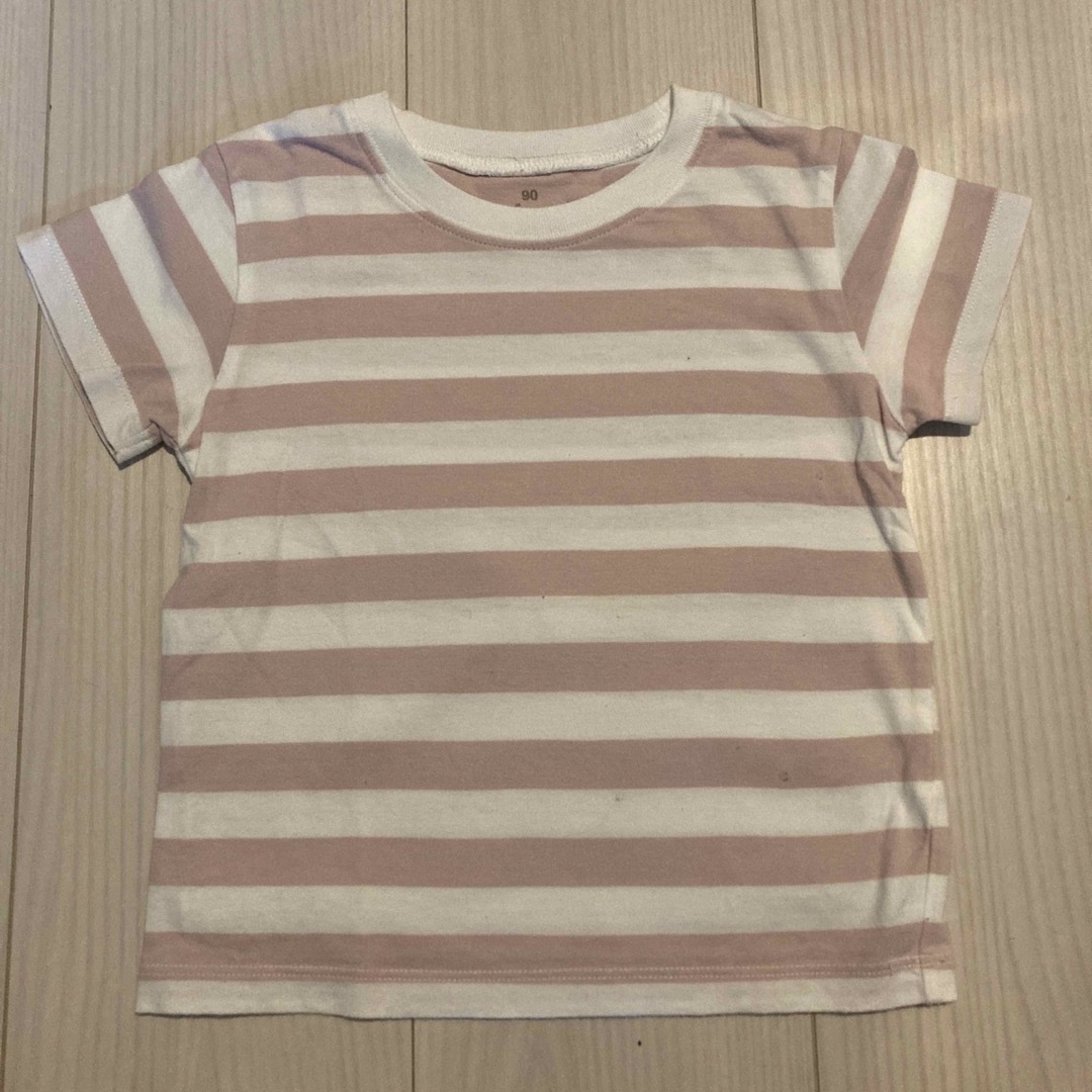 UNIQLO(ユニクロ)の女の子　半袖Tシャツ　UNIQLO 無印　90 キッズ/ベビー/マタニティのキッズ服女の子用(90cm~)(Tシャツ/カットソー)の商品写真