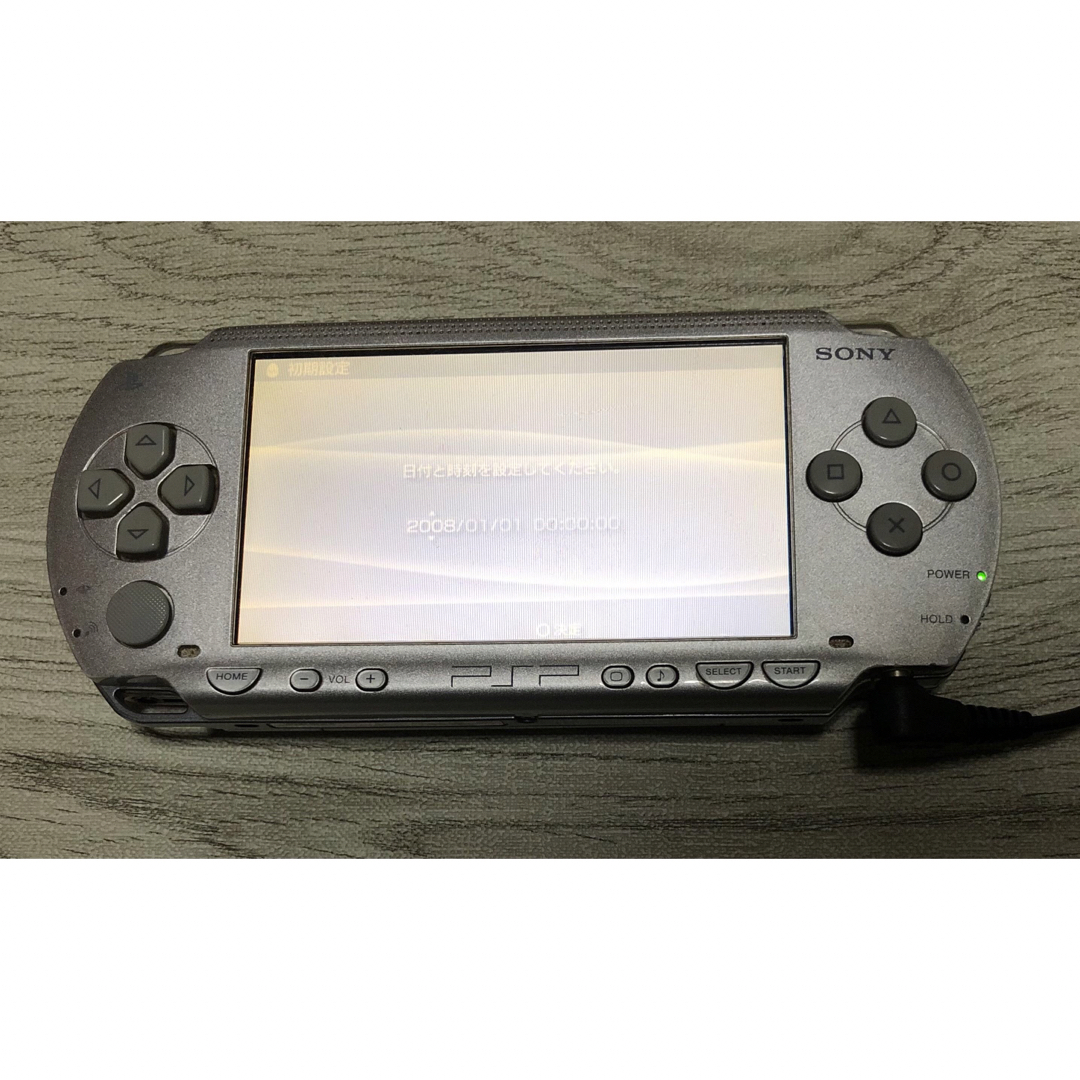 PlayStation Portable(プレイステーションポータブル)のPSP 1000 3台まとめ売り　ジャンク エンタメ/ホビーのゲームソフト/ゲーム機本体(携帯用ゲーム機本体)の商品写真