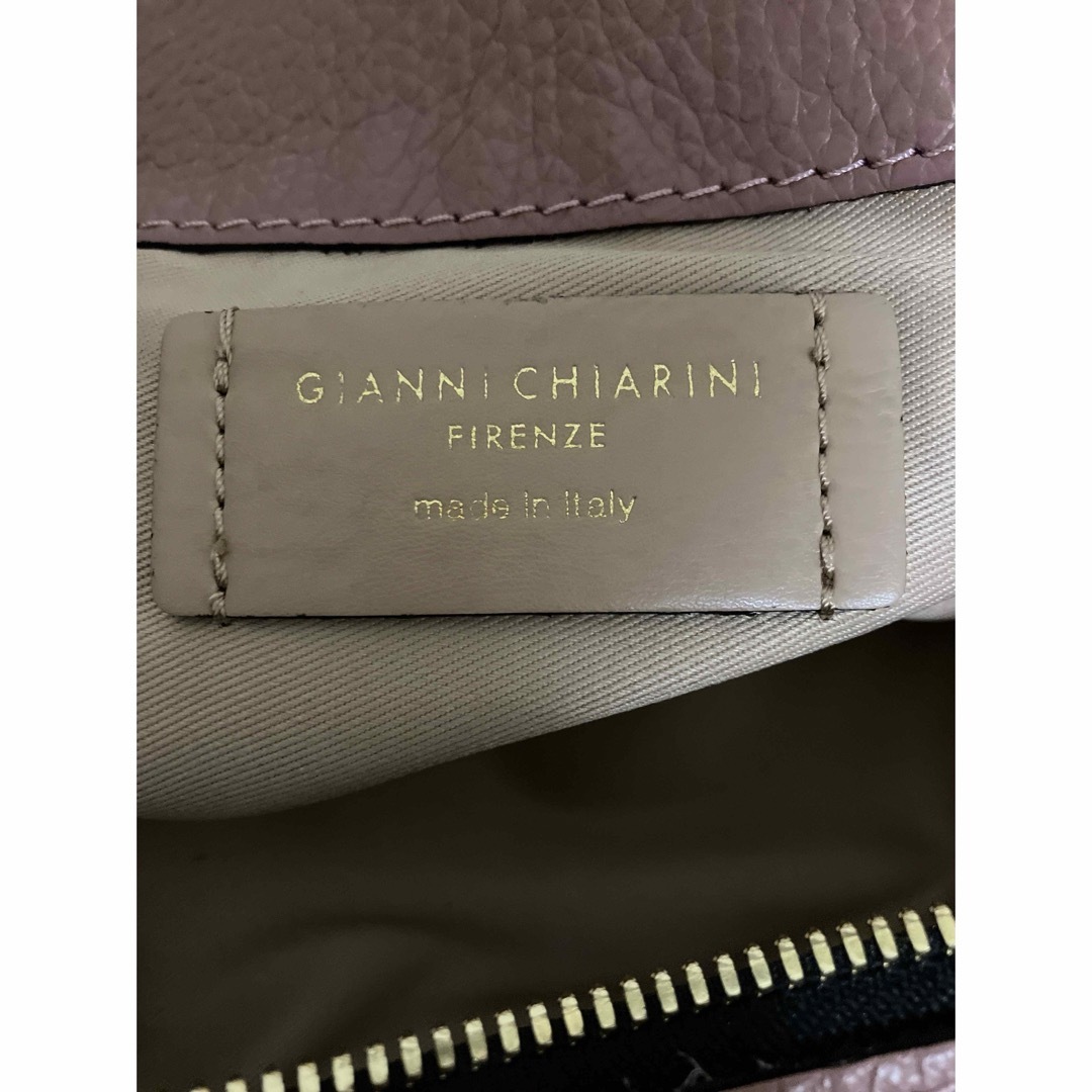 GIANNI CHIARINI(ジャンニキャリーニ)のジャンニキアリーニ：オリガミＳ　ショルダーバッグ  バイカラー　ピンク ベージュ レディースのバッグ(ショルダーバッグ)の商品写真