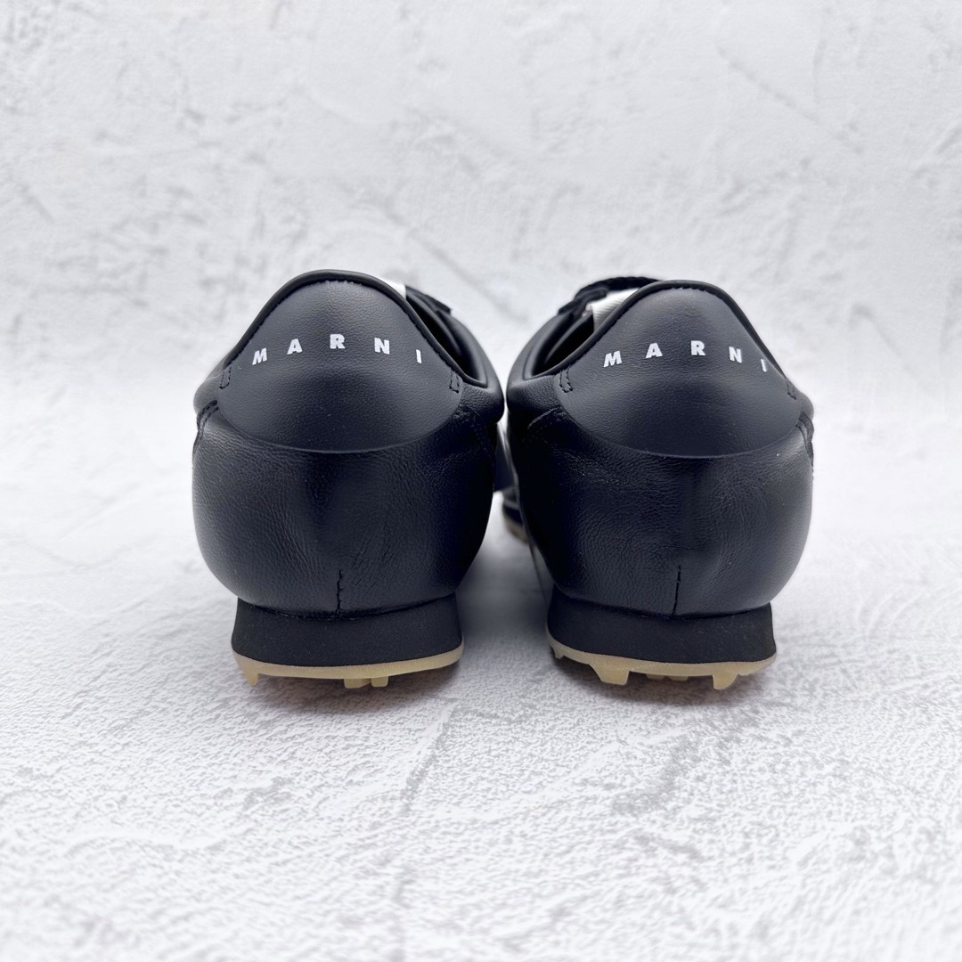 Marni(マルニ)の【未使用】MARNI マルニ レザー ブラック スニーカー ロゴ イタリア製 レディースの靴/シューズ(スニーカー)の商品写真