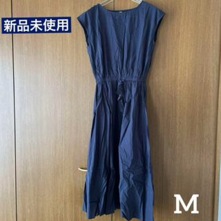 ♡新品未使用　ロングワンピース　M(ロングワンピース/マキシワンピース)