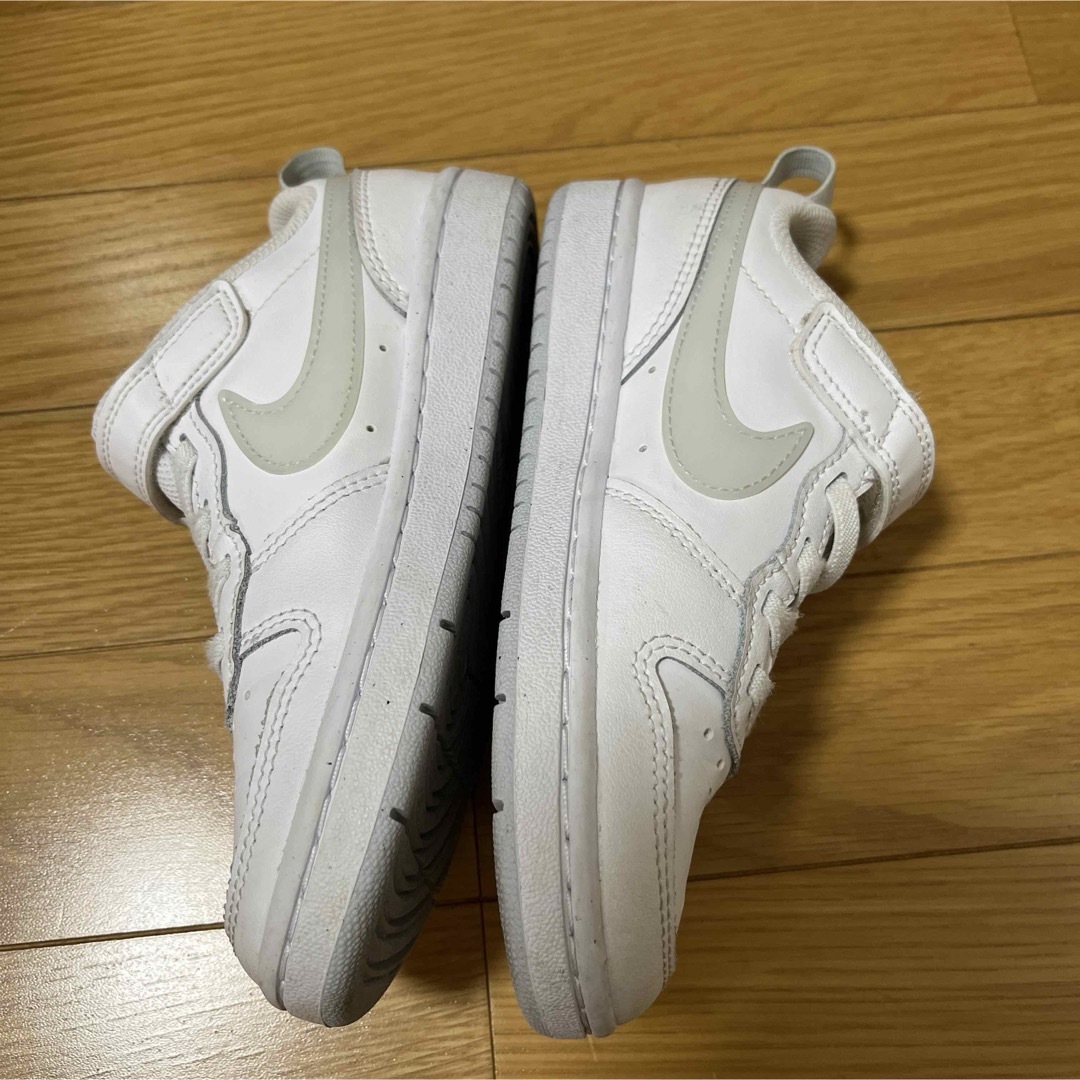 NIKE(ナイキ)のナイキ　NIKE 19センチ キッズ/ベビー/マタニティのキッズ靴/シューズ(15cm~)(スニーカー)の商品写真