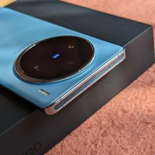 Vivo X100