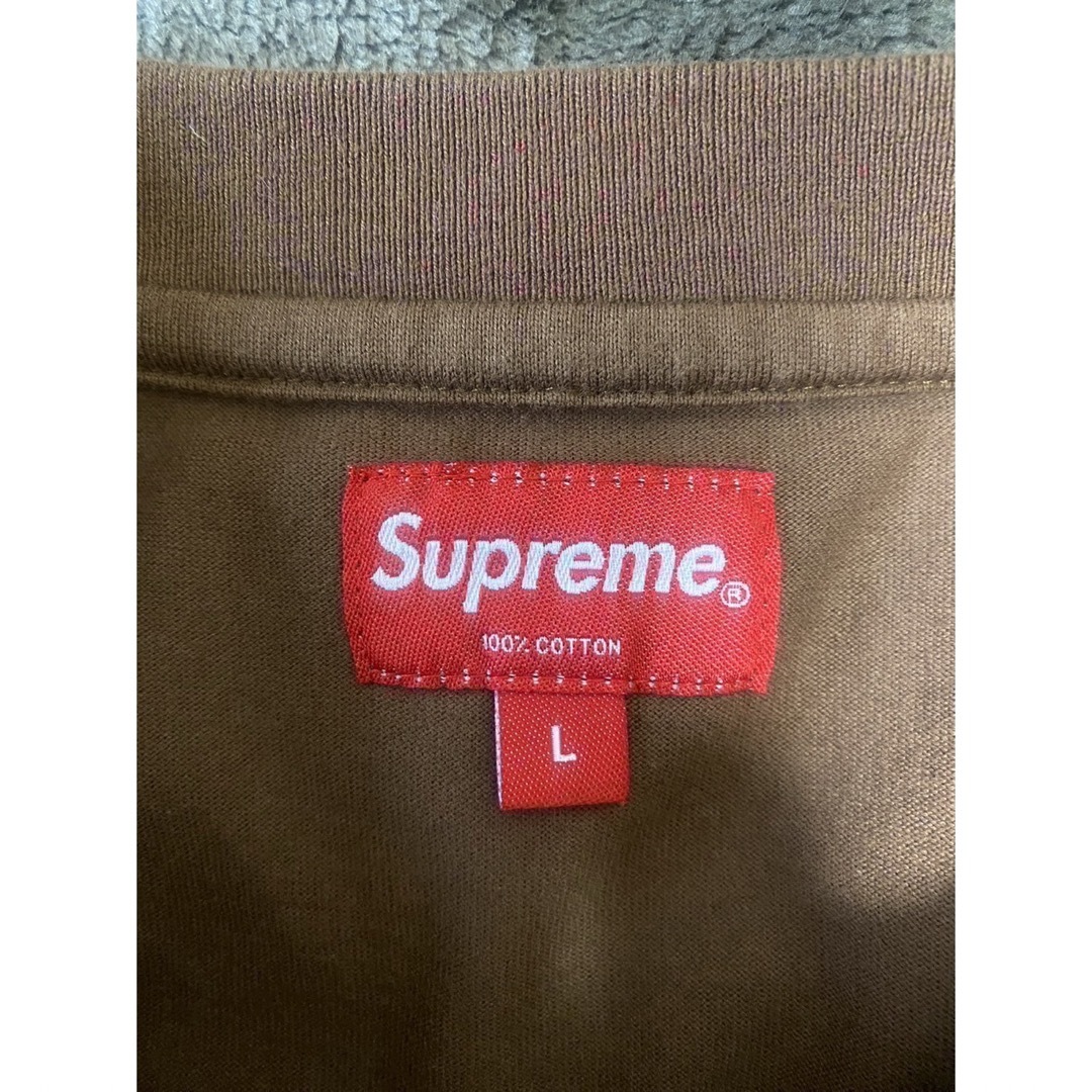 Supreme(シュプリーム)のSupreme Gonz Nametag Tシャツ ブラウン Lサイズ 21FW メンズのトップス(Tシャツ/カットソー(半袖/袖なし))の商品写真