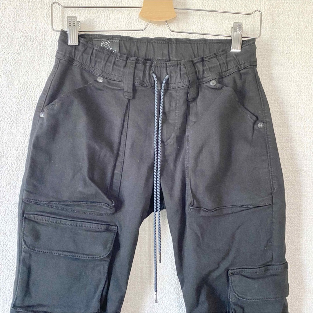 SURT(サート)のBIG JOHN × SURT CARGO PANTS カーゴパンツ ブラック メンズのパンツ(ワークパンツ/カーゴパンツ)の商品写真