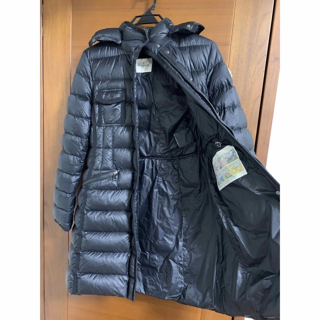 MONCLER(モンクレール)の王道　モンクレール　hermine ブラック　3 国内正規品　moncler レディースのジャケット/アウター(ダウンジャケット)の商品写真