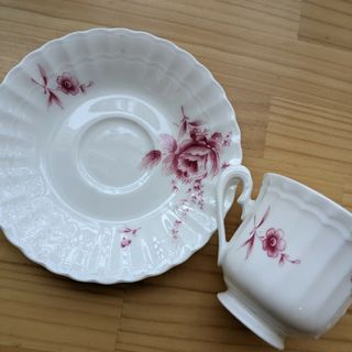 ノリタケ(Noritake)のNORITAKE カップ&ソーサー4個セット　生活雑貨 食器 プレート(グラス/カップ)