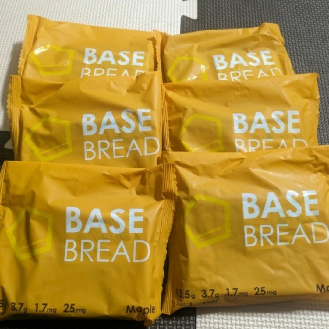 ベースフードBASEBREADメープル 6個 コスメ/美容のダイエット(ダイエット食品)の商品写真