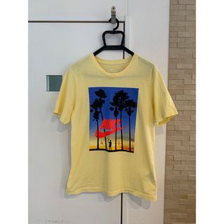 NIKE - NIKE Tシャツ　美品　古着　S