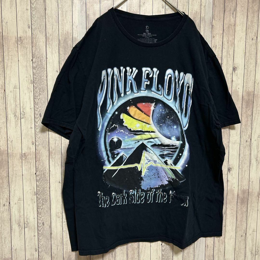 古着　PINK FLOYD ピンクフロイド　センターロゴ　プリントTシャツ　半袖 メンズのトップス(Tシャツ/カットソー(半袖/袖なし))の商品写真