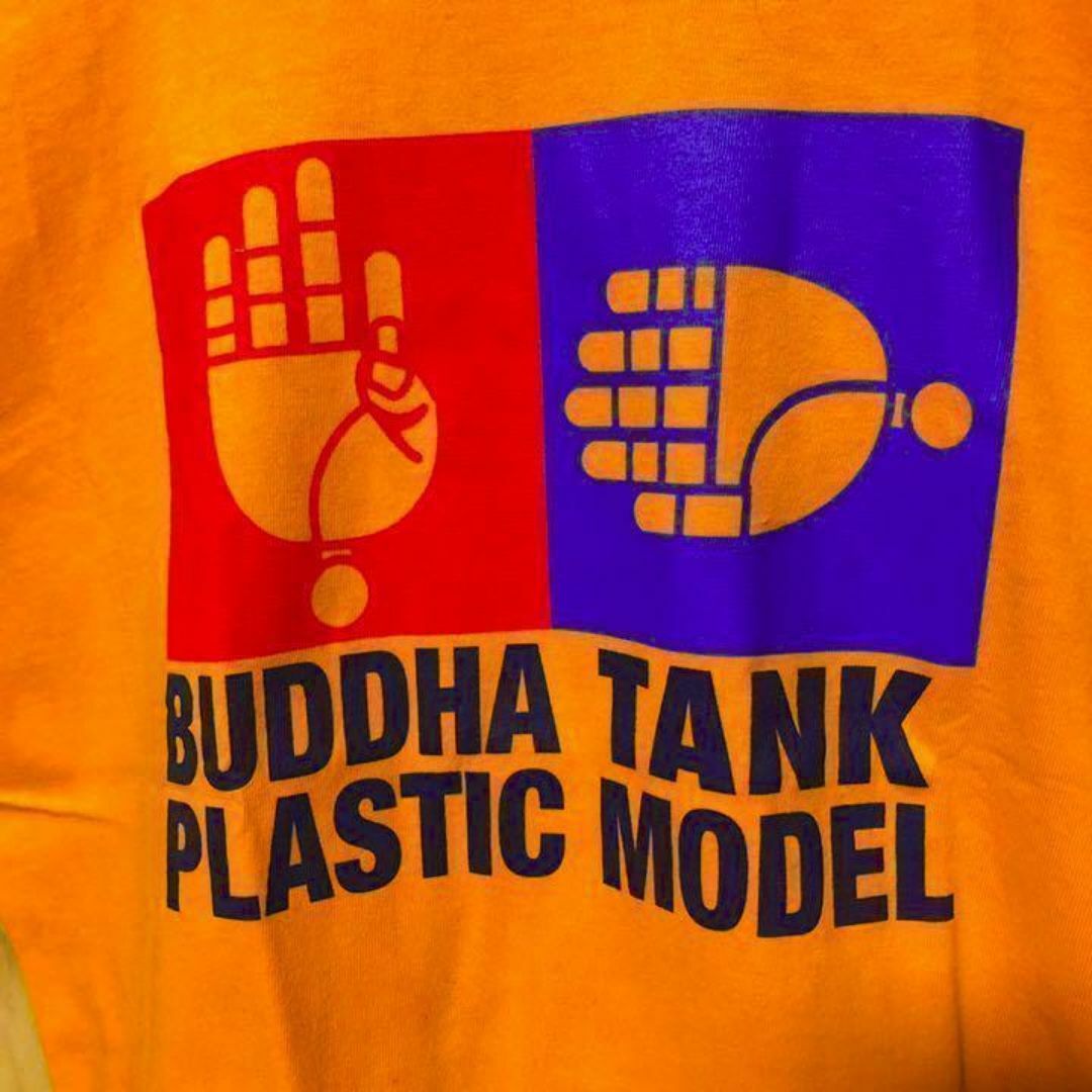 古着 パンクドランカーズ オレンジ 大仏 戦車 半袖 Tシャツ バックプリント メンズのトップス(Tシャツ/カットソー(半袖/袖なし))の商品写真