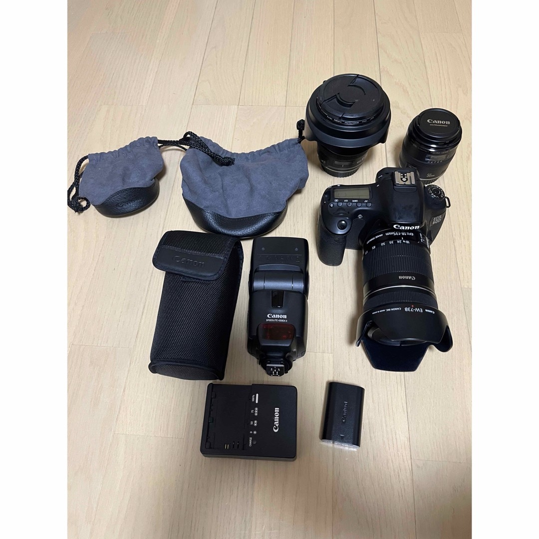 Canon EOS 60D 可愛らしい + EF-S 10-22mmセット Canon EOS 60D 可愛らしい + EF-S 10-22mmセット