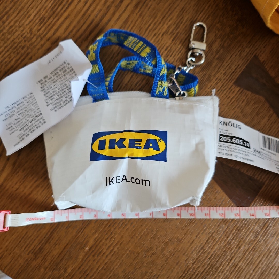 IKEA(イケア)のIKEA　ミニチュアエコバッグキーホルダー レディースのバッグ(エコバッグ)の商品写真