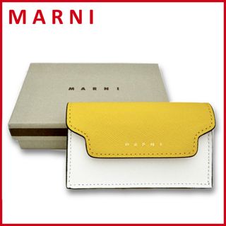 マルニ(Marni)の新品マルニMARNIレザー　バイカラーカードケース(名刺入れ)黄色×白(名刺入れ/定期入れ)