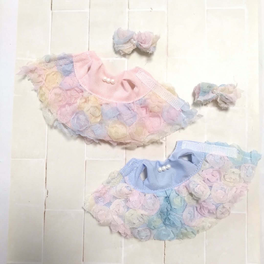 ミキちゃんマキちゃん　服セット　ワンピース（フラワー） ハンドメイドのぬいぐるみ/人形(その他)の商品写真